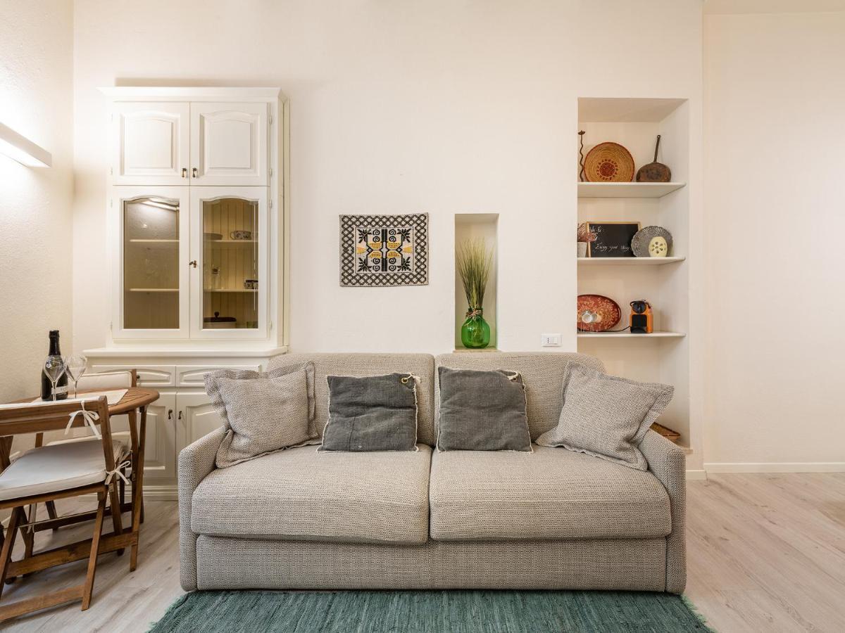 Marco'S Stylish Home In The Heart Of Cagliari Zewnętrze zdjęcie